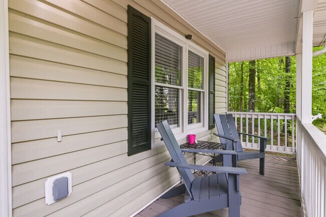 Foto del edificio - 204 Kylee Ct