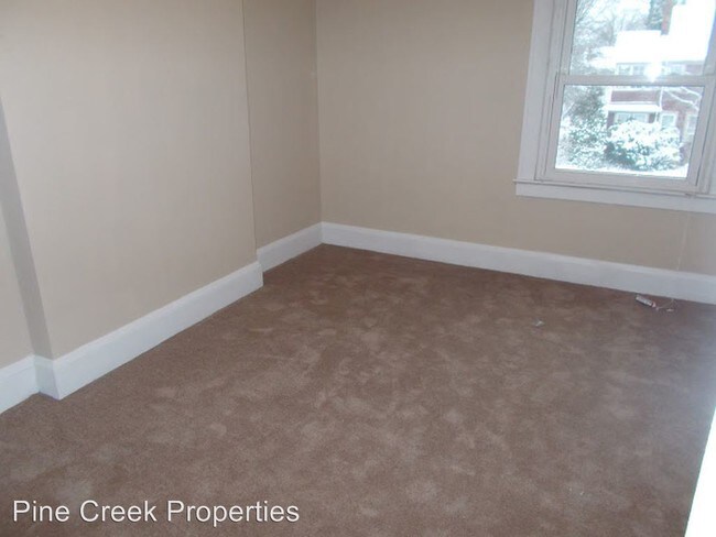 Foto del edificio - 3 br, 1 bath House - 3954 Ardmore Rd.
