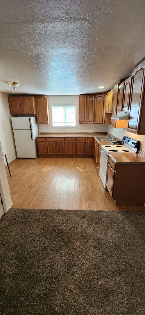 Foto del edificio - 401 N Mumford St