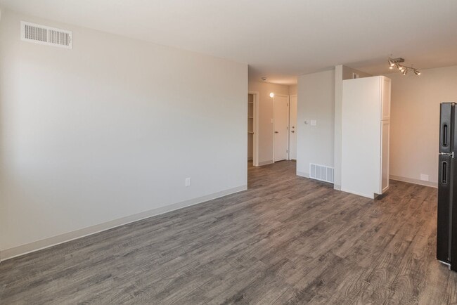 Interior Photo - Kenton Place