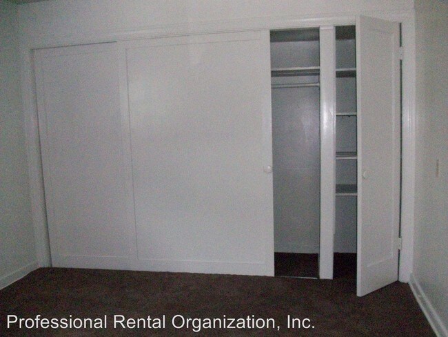 Building Photo - 1541 Menlo Ave