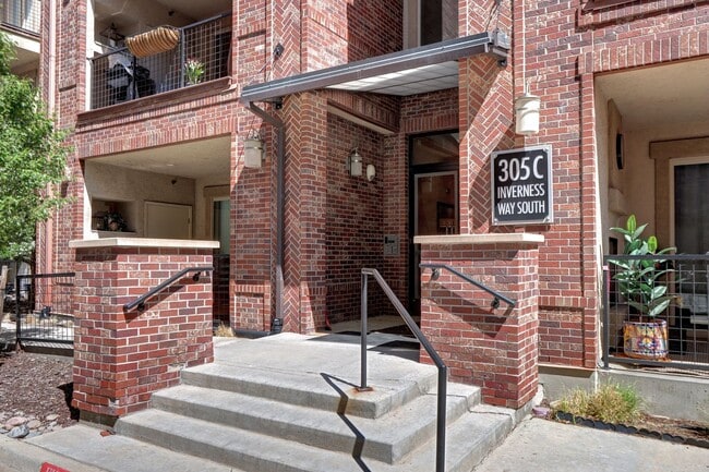Private 2 bed 2 bath Condo in Inverness En... - Private 2 bed 2 bath Condo in Inverness En...