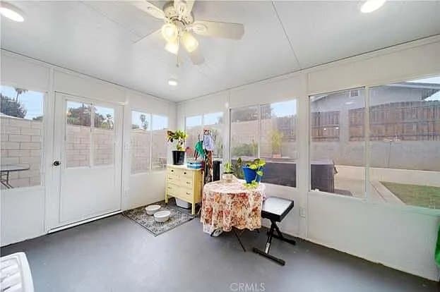 Building Photo - 8228 Oakhurst Pl