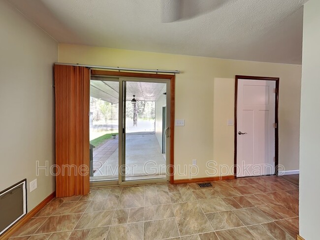 Foto del edificio - 13625 N Regal Ct