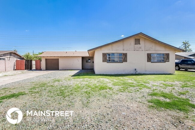 Building Photo - 5353 N 61st Ave