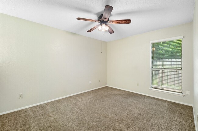 Building Photo - 12204 Tyson Cove