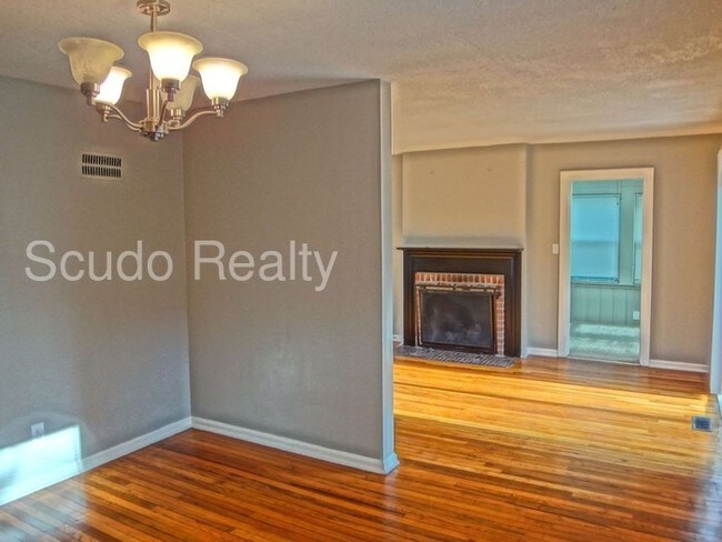Foto del edificio - 6706 Holmes Rd
