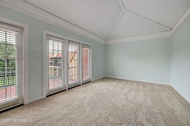 Building Photo - 6561 Mission Ct