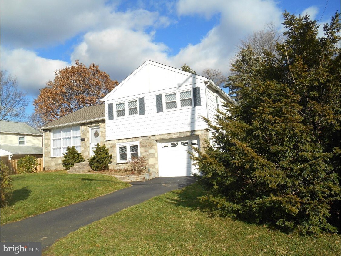 2253 Jenkintown Rd, Glenside, PA 19038 House Rental in Glenside, PA