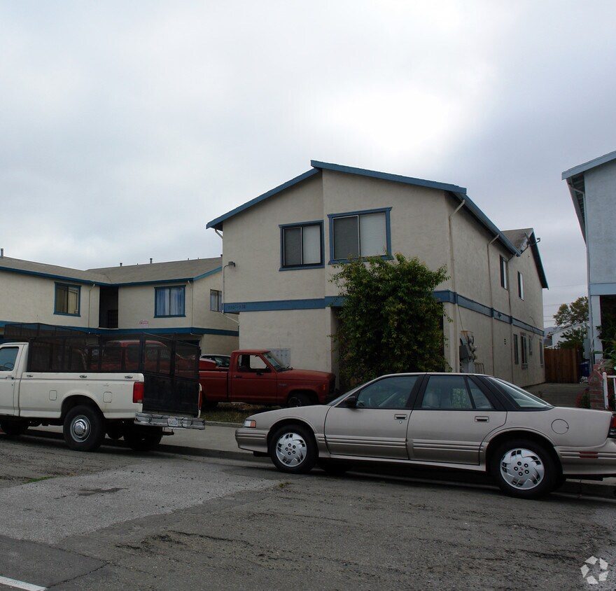 Foto del edificio - 530-538 16TH St