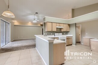 Building Photo - 9260 Beaver Cove
