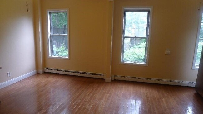 Foto del edificio - 63 I St