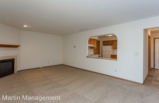 Building Photo - 1125-1137 Hilltop Ln