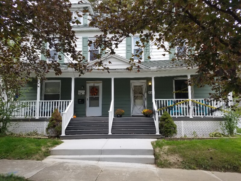 Primary Photo - 12 Euclid Ave