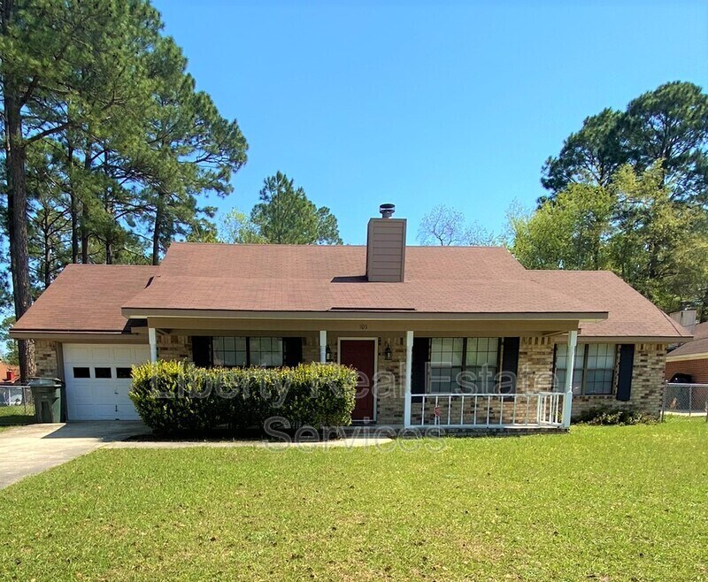 Primary Photo - 105 Maid Marian Ct