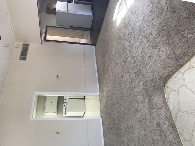 Building Photo - 200 N Humbolt Ave
