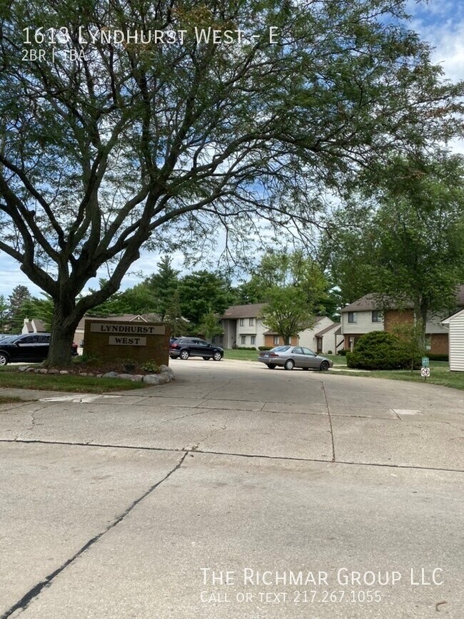 Foto del edificio - Great 2BR Savoy condo by theater, Schnucks...