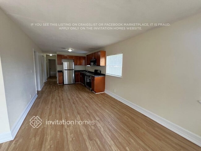 Foto del edificio - 2450 NW 30th Way