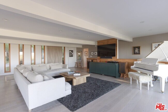 Foto del edificio - 1424 Chautauqua Blvd