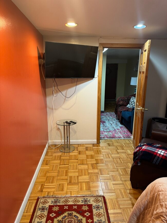 Building Photo - 11856 222nd St