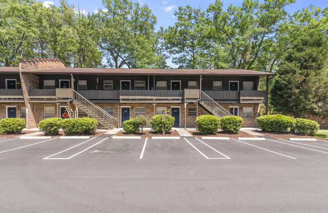 Building Photo - The Montana Apartments