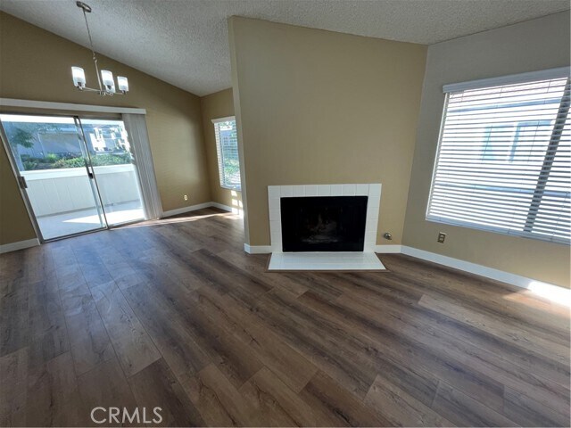 Foto del edificio - 540 Golden Springs Dr