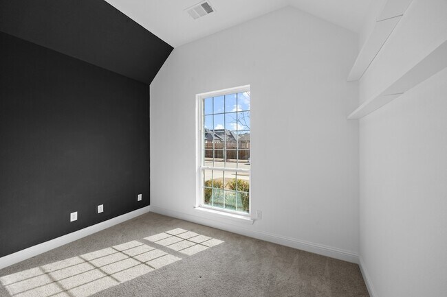 Foto del edificio - 2130 Sun Meadow Dr