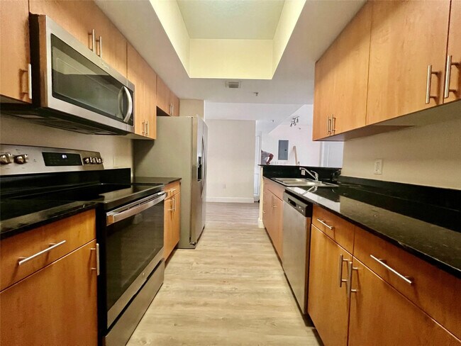 Foto del edificio - 9357 Ave