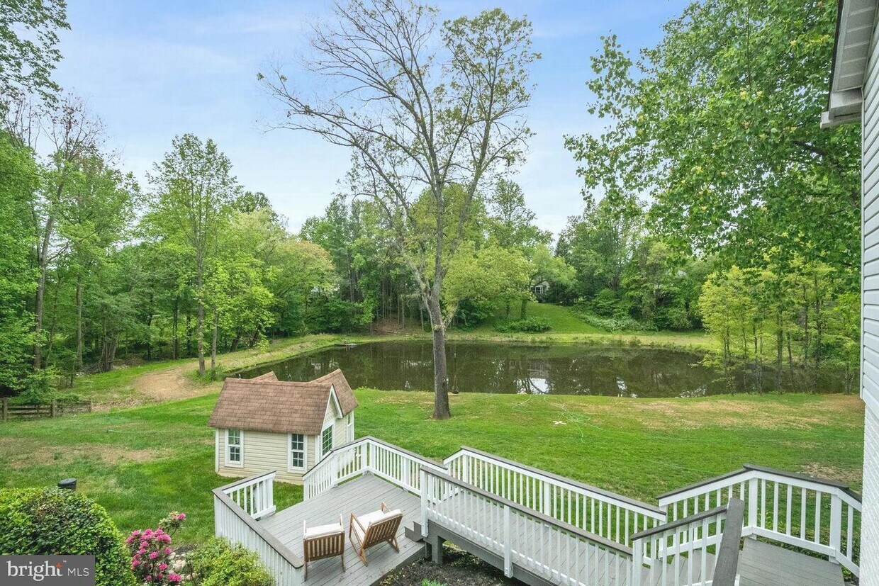 Foto principal - 10619 Good Spring Ave