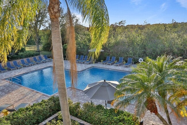 Building Photo - Cortland Bowery