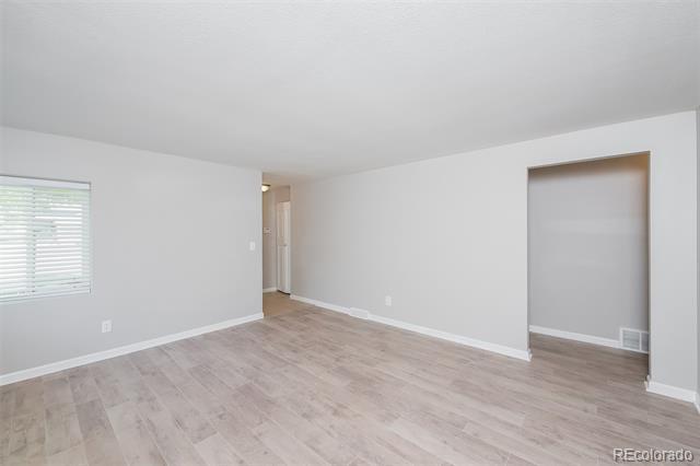 Foto del edificio - 9320 W 104th Pl