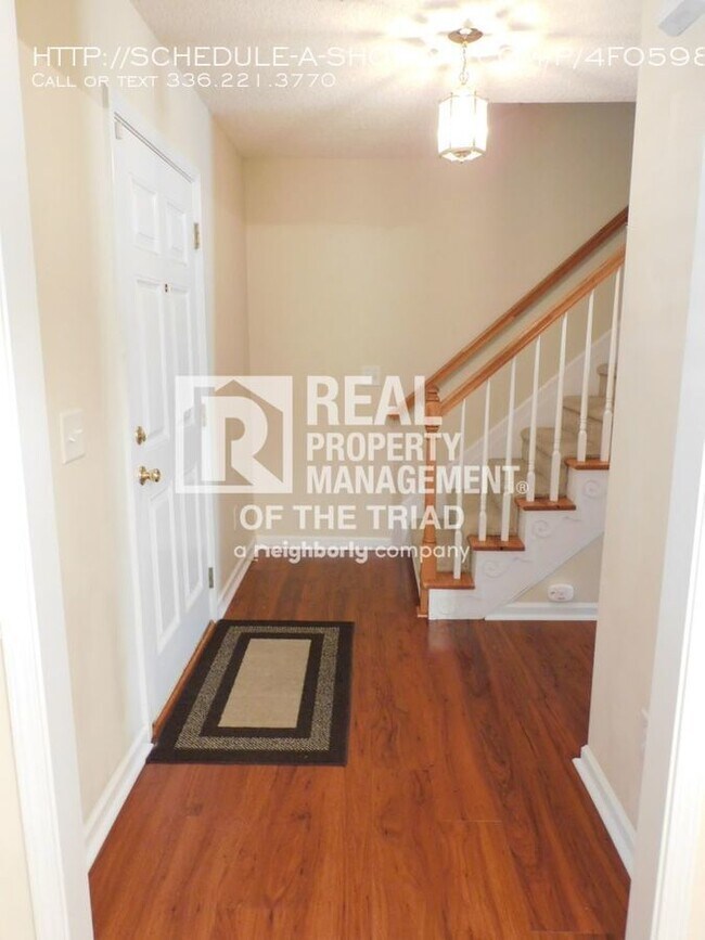 Foto del edificio - 2039 WaterStone Loop