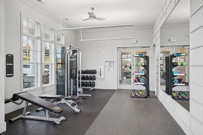 Building Photo - 5th Street Place