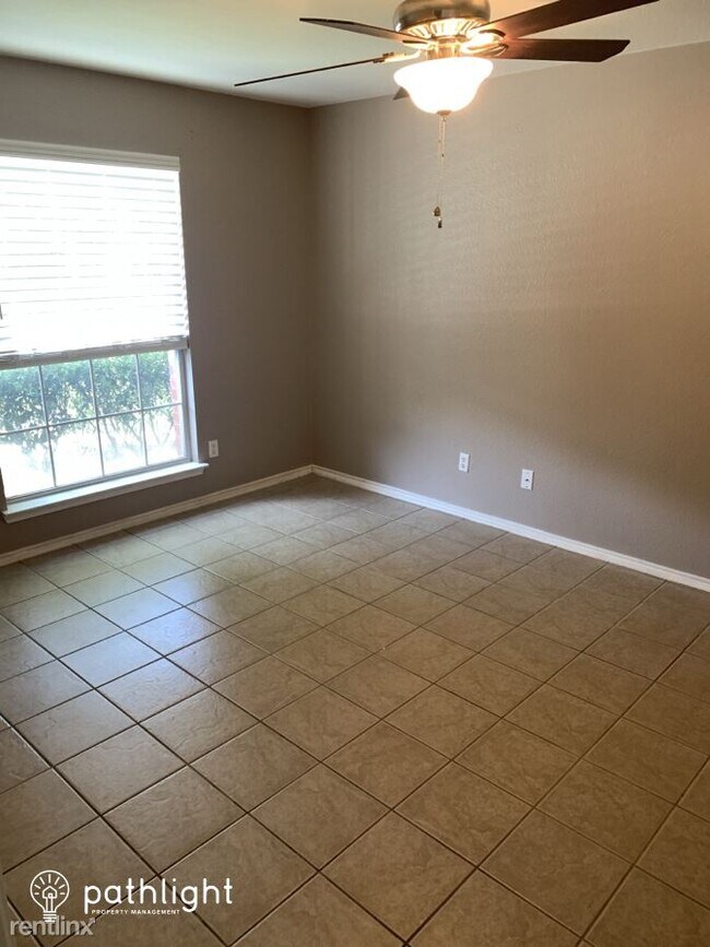 Foto del edificio - 5 br, 2 bath House - 11031 Arabian Palm UNIT
