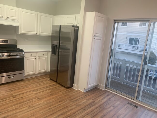 Foto del edificio - 9403 Harrison St