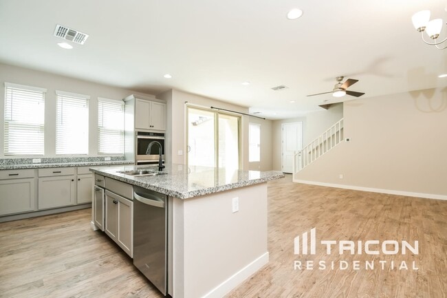 Foto del edificio - 9314 E Strobe Ave