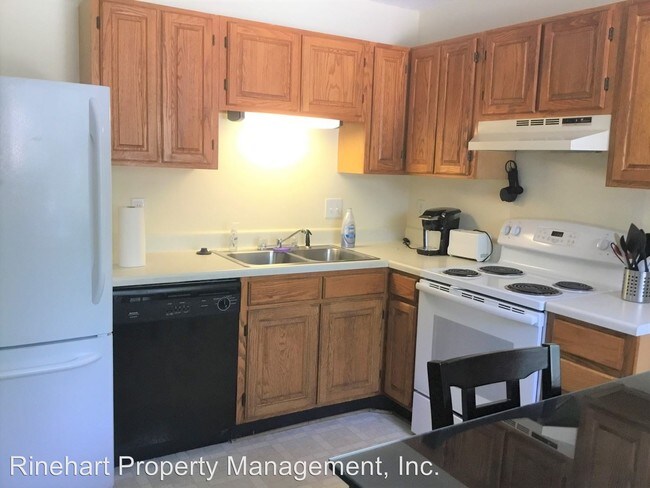 Building Photo - 1448 Riverwood Ct