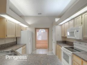 Foto del edificio - 249 Clover Ct