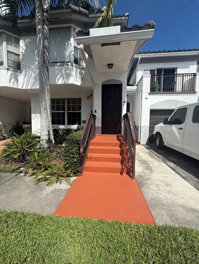 Foto del edificio - 721 SW 148th Ave