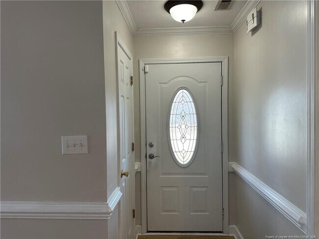 Foto del edificio - 1034 Canter Ln