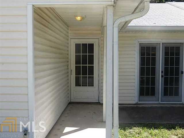 Building Photo - 5646 Waterford Ct