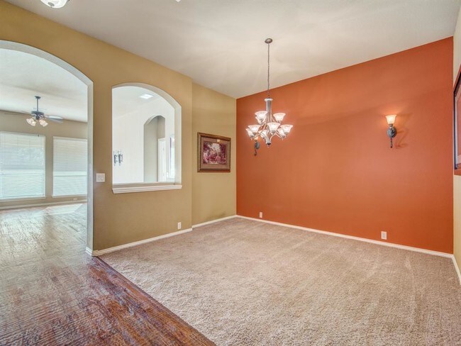 Building Photo - 200 Crown Colony Dr