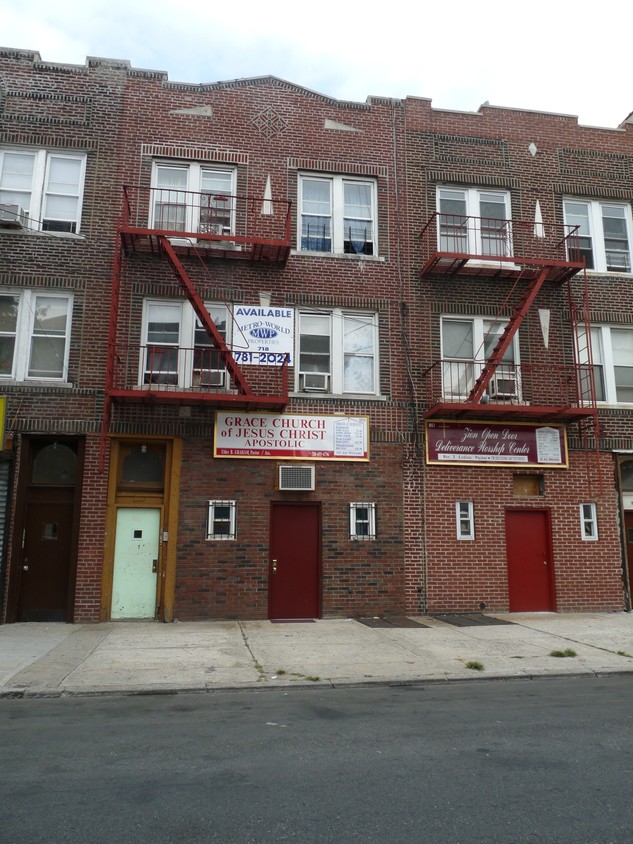 Foto principal - 1011 Clarkson Ave