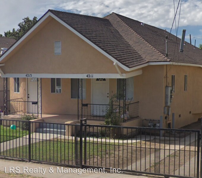 Foto principal - 4211-4213 Naomi Ave