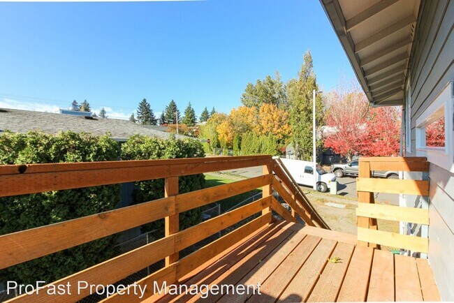 Building Photo - 1 br, 1 bath House - 1534 SE Chapman Ave.