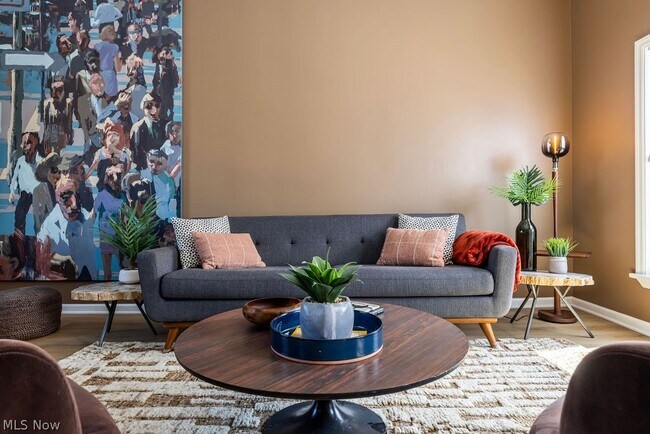 Foto del edificio - 4210 Clinton Ave