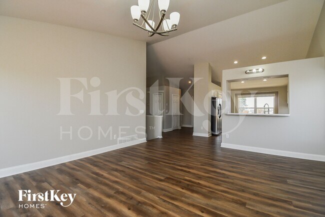 Foto del edificio - 8123 Gladwater Rd