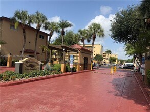 Building Photo - 8250 SW 149th Ct