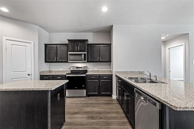 Building Photo - 109 Langley Ln