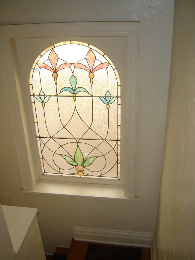 Foto del edificio - 1220 Clayton St